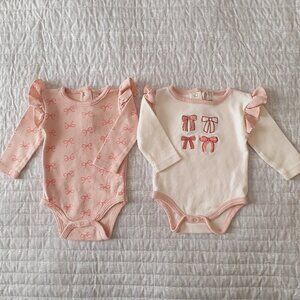 Baby Girl Bodysuits Size 0-3 Months Long Sleeve Onepieces Bow Ruffled Shoulders